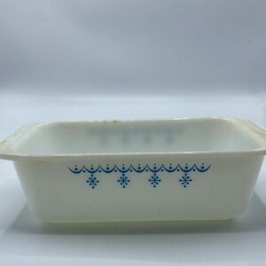 Pyrex White and Blue Loaf Pan